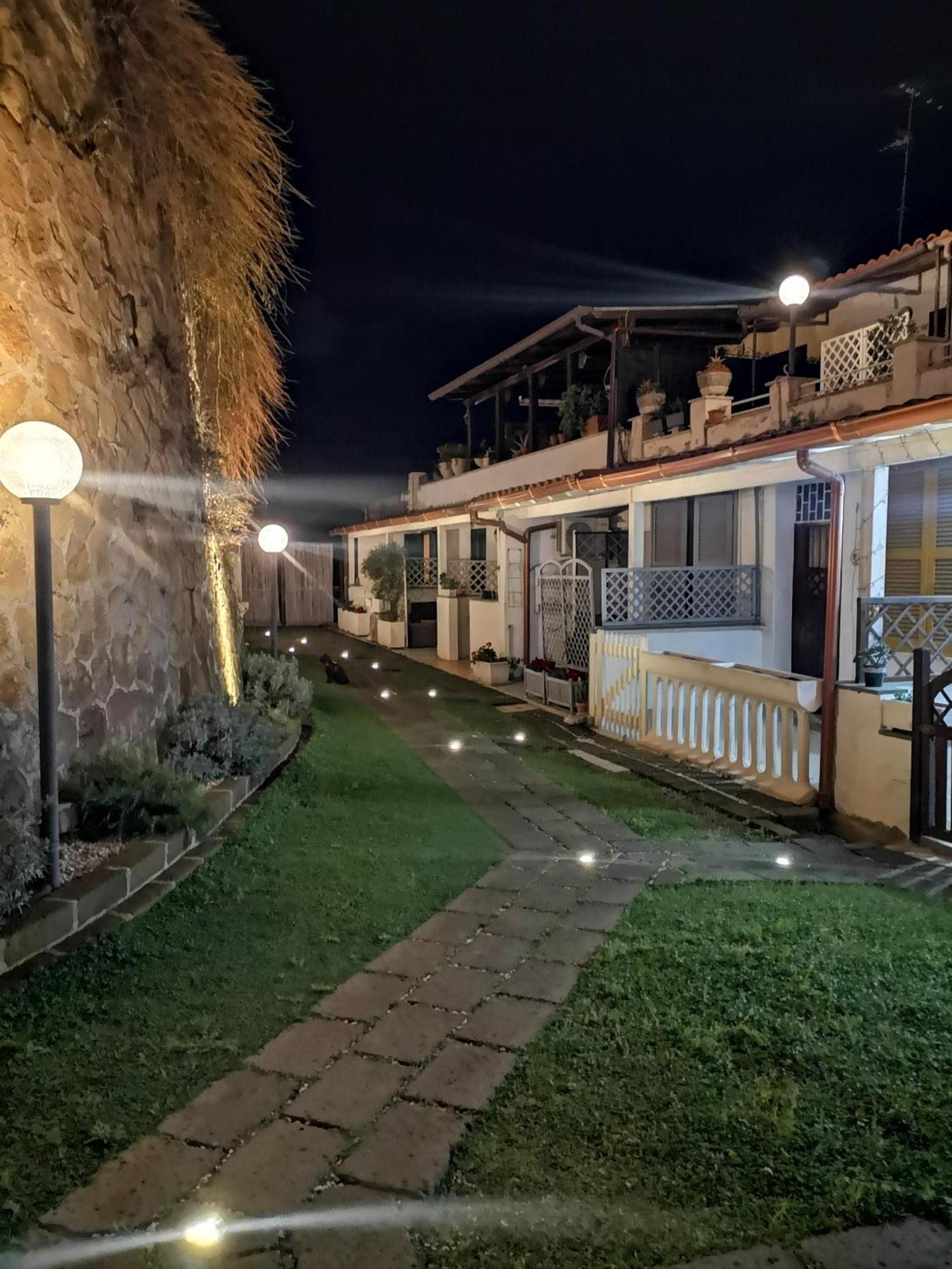 La Casaffittiera Apartments Group Anzio Exterior photo